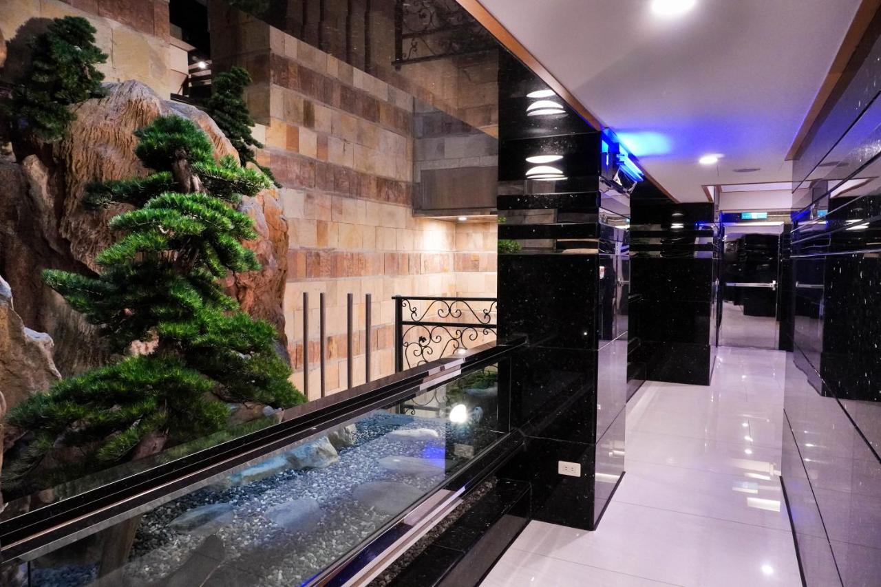 เขา หยวน โฮเต็ล - จงเจิ้ง Hotel ไถจง ภายนอก รูปภาพ