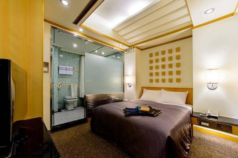 เขา หยวน โฮเต็ล - จงเจิ้ง Hotel ไถจง ภายนอก รูปภาพ