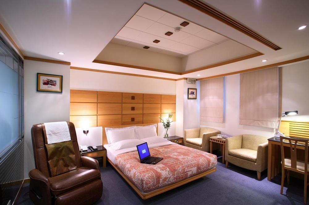 เขา หยวน โฮเต็ล - จงเจิ้ง Hotel ไถจง ภายนอก รูปภาพ