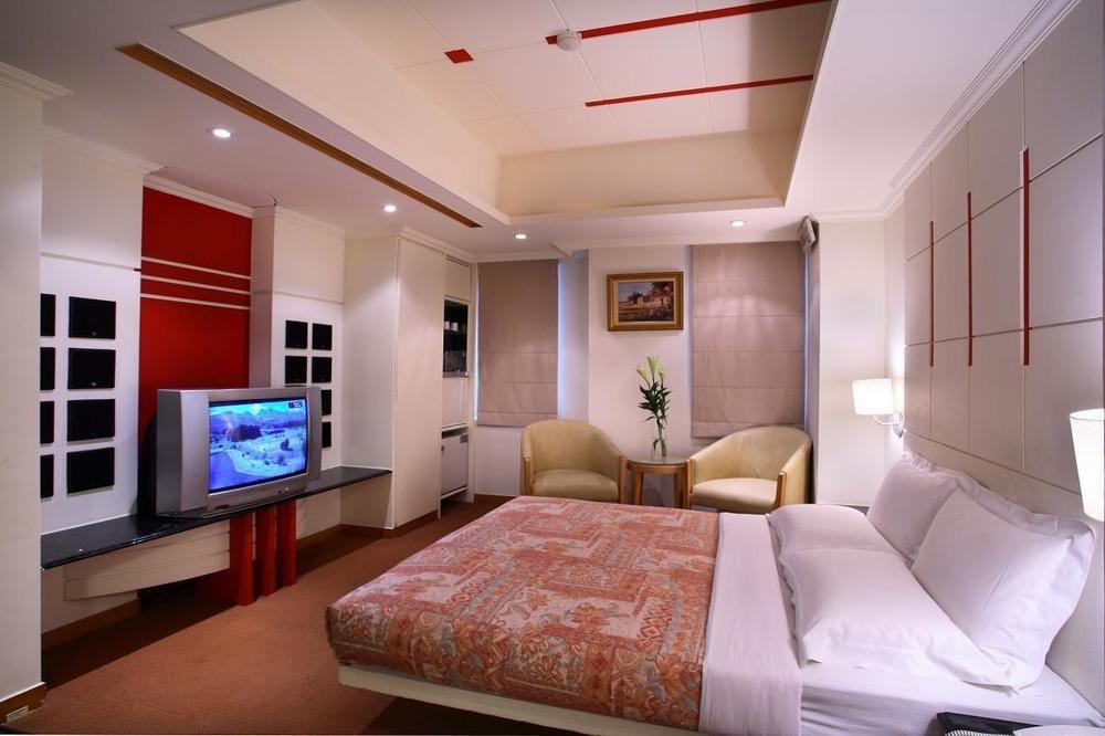 เขา หยวน โฮเต็ล - จงเจิ้ง Hotel ไถจง ภายนอก รูปภาพ